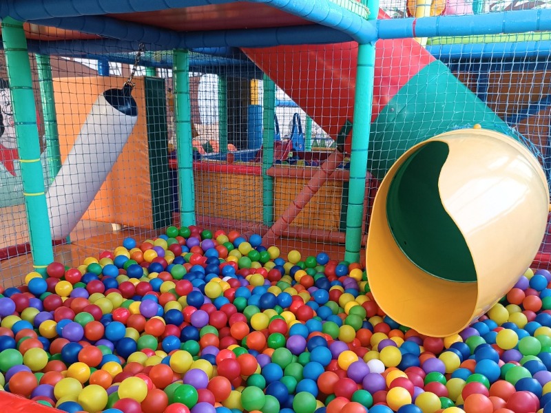 Mars 2024: De l'espace vide au favori de la famille - Miland Designs COLOR OF PLAY EVENTS LDA dans Manuel, Portugal
